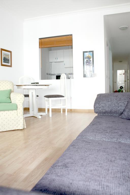 Lpa Stop Apartment Las Palmas de Gran Canaria Room photo